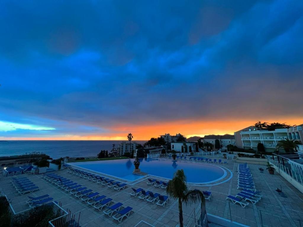 Holiday Paradise Cannes Exterior foto